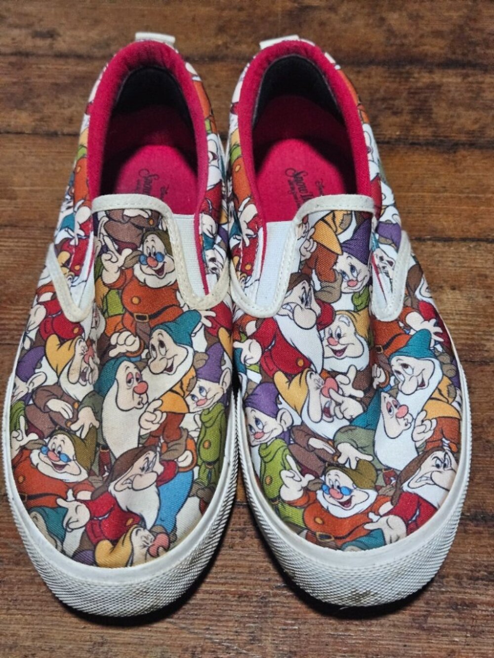 Disney Snow White and Seven Dwarfs slip on shoes size 10